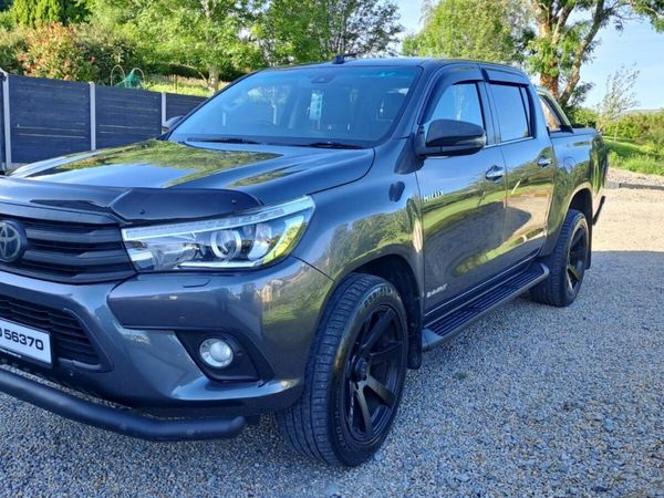 Toyota Hilux Pick Up, Diesel, 2018, Grey