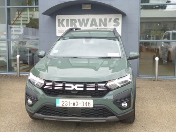 Dacia Jogger MPV, Petrol, 2023, Green