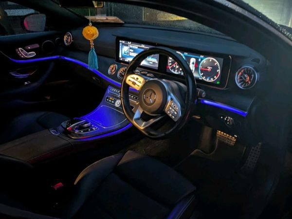 Mercedes-Benz E-Class Coupe, Diesel, 2019, Red
