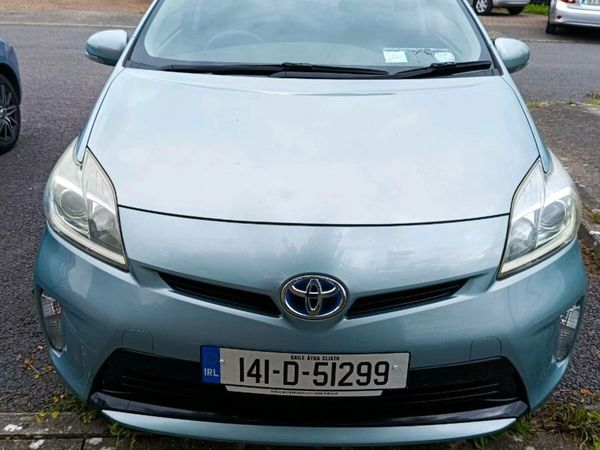 Toyota Prius Hatchback, Petrol Hybrid, 2014, Green
