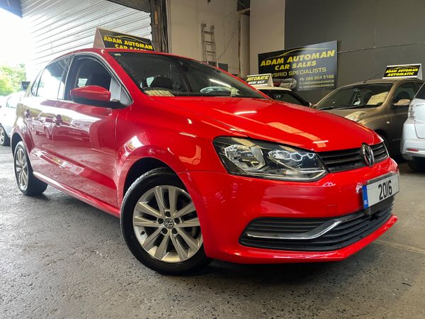 Volkswagen Polo Hatchback, Petrol, 2016, Red