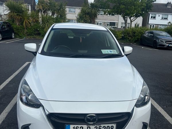 Mazda Demio MPV, Petrol, 2016, White