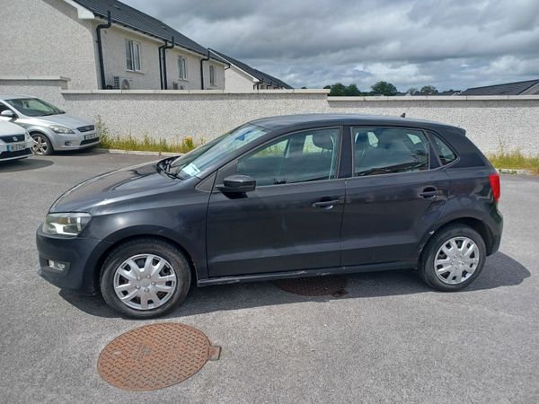 Volkswagen Polo Hatchback, Diesel, 2010, Black