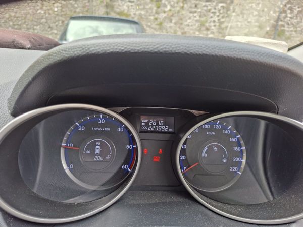 Hyundai ix35 SUV, Diesel, 2012, Black