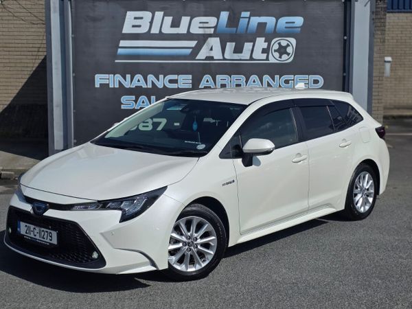 Toyota Corolla Hatchback, Petrol Hybrid, 2021, White
