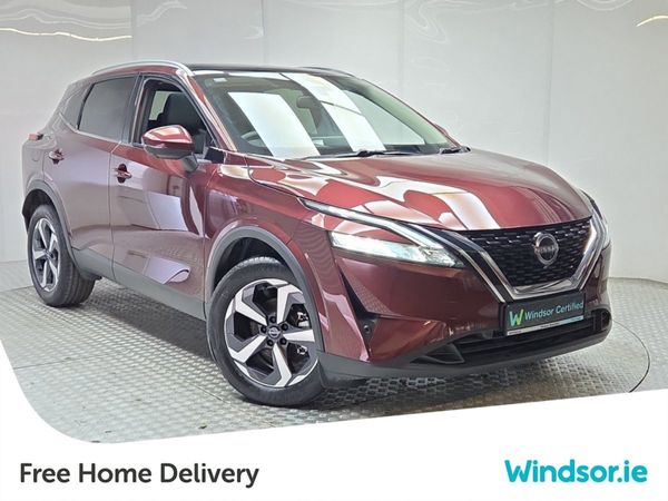 Nissan Qashqai MPV, Petrol, 2025, Red