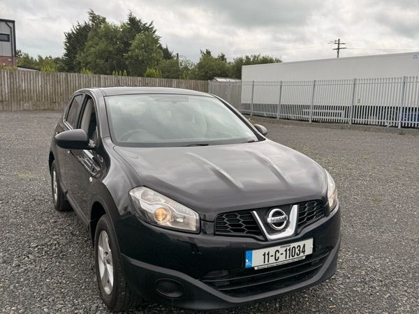 Nissan Qashqai Hatchback, Diesel, 2011, Black