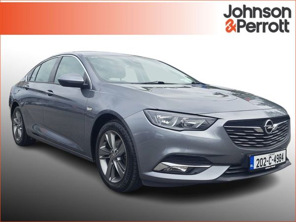 Opel Insignia Hatchback, Diesel, 2020, Grey