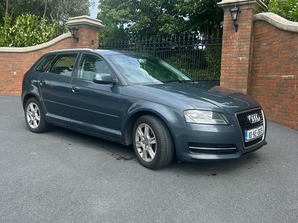 Audi A3 Hatchback, Diesel, 2010, Grey