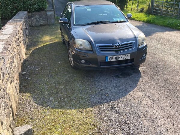 Toyota Avensis Saloon, Petrol, 2006, Grey