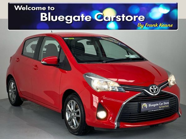 Toyota Yaris Hatchback, Petrol, 2017, Red