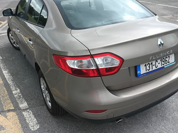 Renault Fluence Saloon, Diesel, 2013, Gold