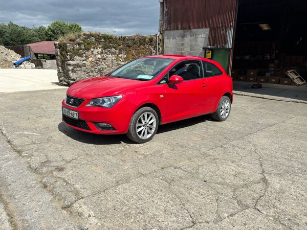 SEAT Ibiza Hatchback, Petrol, 2016, Red