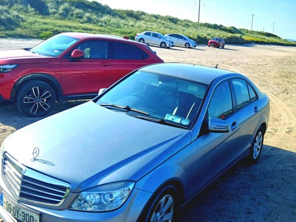 Mercedes-Benz C-Class Saloon, Diesel, 2009, Silver