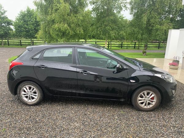 Hyundai i30 Hatchback, Diesel, 2015, Black