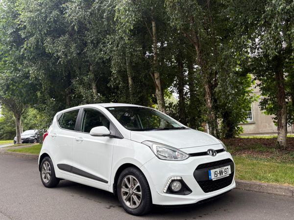 Hyundai i10 Hatchback, Petrol, 2015, White