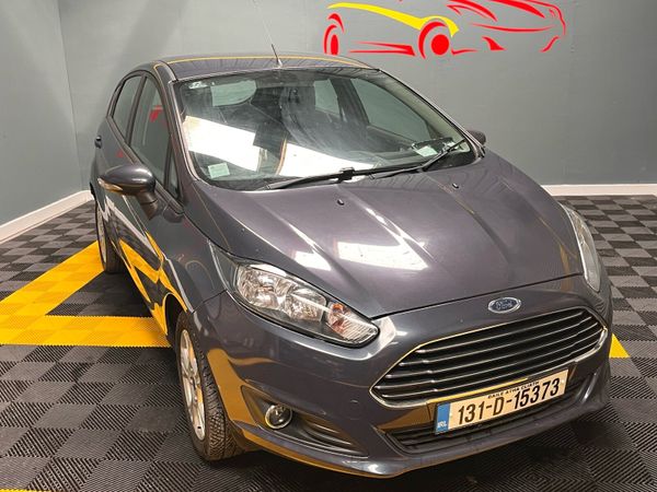 Ford Fiesta Hatchback, Petrol, 2013, Blue