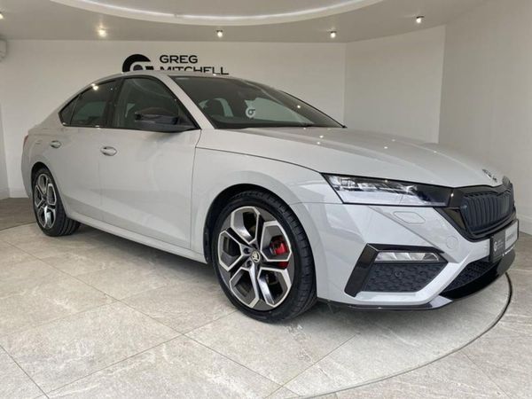 Skoda Octavia Hatchback, Diesel, 2021, Grey