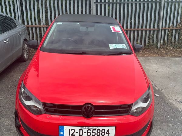 Volkswagen Polo Hatchback, Petrol, 2012, Red