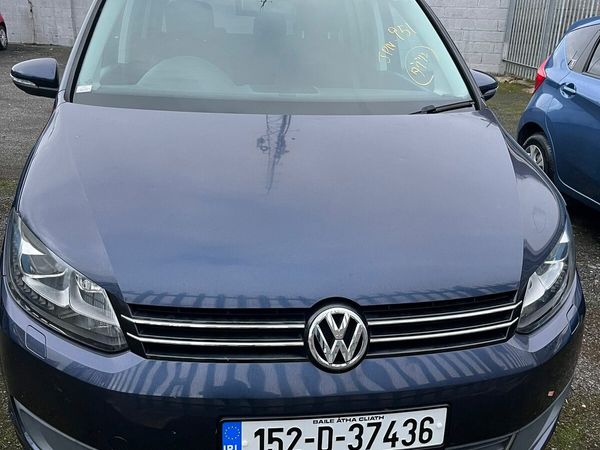 Volkswagen Touran MPV, Petrol, 2015, Navy