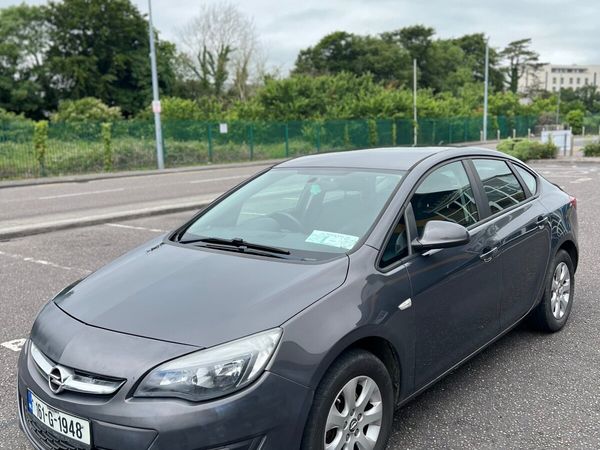 Opel Astra Saloon, Diesel, 2016, Grey