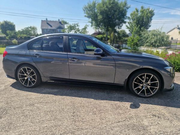 BMW 3-Series Saloon, Diesel, 2017, Grey