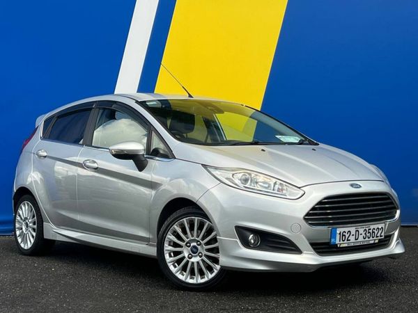 Ford Fiesta Hatchback, Petrol, 2016, Silver