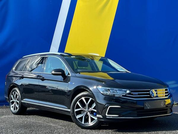 Volkswagen Passat Estate, Petrol Plug-in Hybrid, 2022, Black