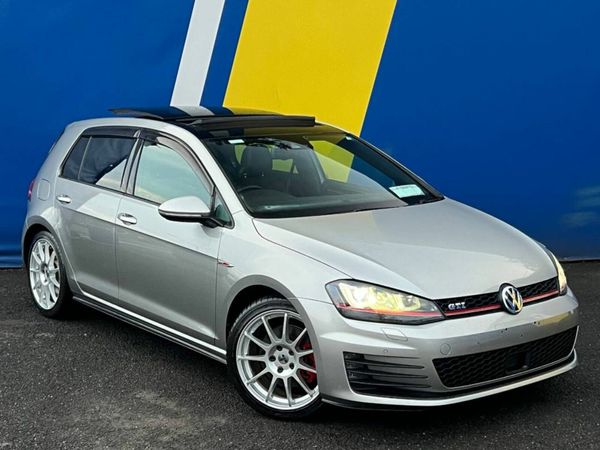 Volkswagen Golf Hatchback, Petrol, 2014, Grey
