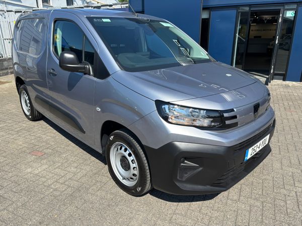 Peugeot Partner Van, Diesel, 2025, 