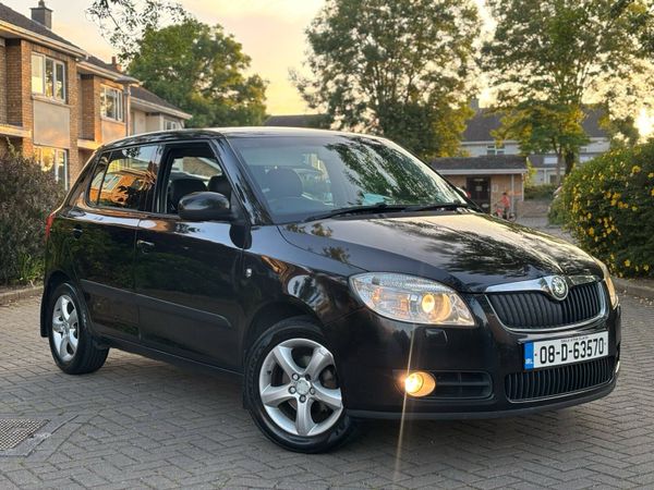 Skoda Fabia Hatchback, Diesel, 2008, Black