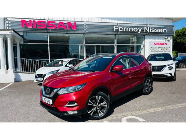 Nissan Qashqai MPV, Diesel, 2018, Red
