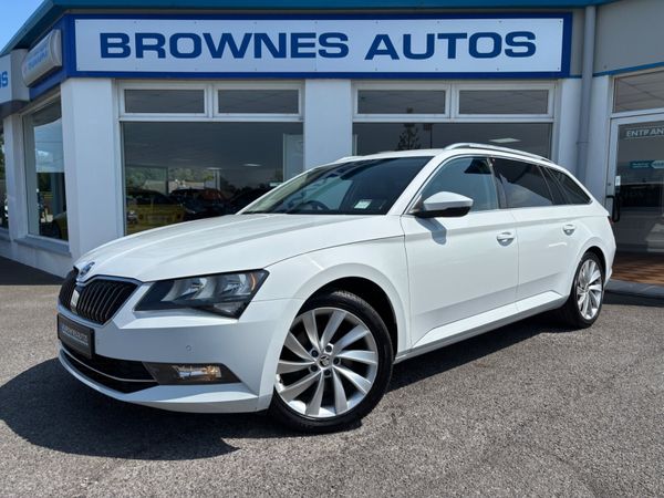 Skoda Superb Estate, Diesel, 2017, White