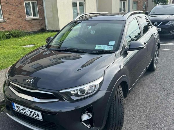Kia Stonic Estate/Jeep, Petrol, 2019, Grey