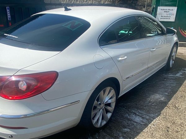Volkswagen Passat Coupe, Diesel, 2011, White