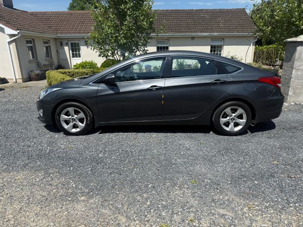 Hyundai i40 Saloon, Diesel, 2013, Grey