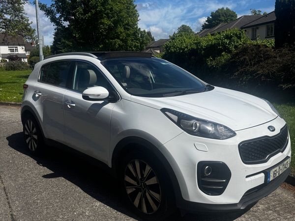 Kia Sportage SUV, Diesel, 2016, White