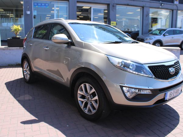 Kia Sportage SUV, Diesel, 2015, Silver