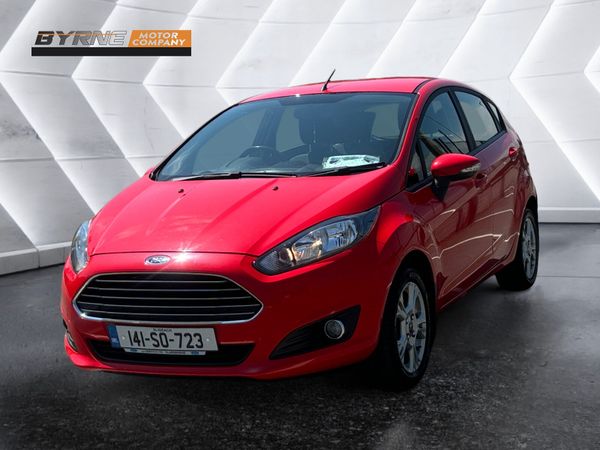 Ford Fiesta Hatchback, Petrol, 2014, Red