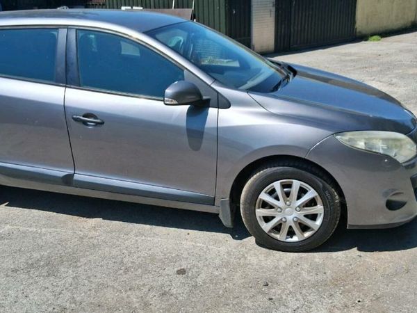 Renault Megane Estate, Diesel, 2010, Grey
