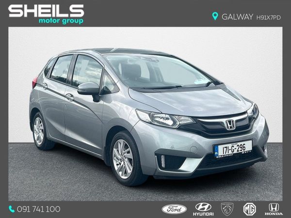 Honda Jazz Hatchback, Petrol, 2017, Grey