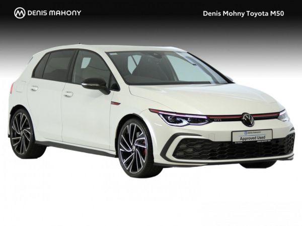 Volkswagen Golf Hatchback, Petrol, 2023, White
