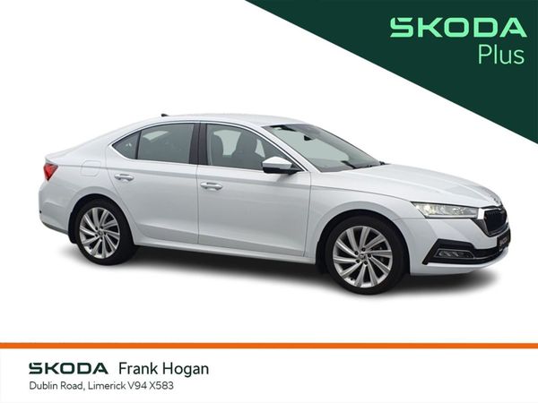 Skoda Octavia Saloon, Diesel, 2024, White