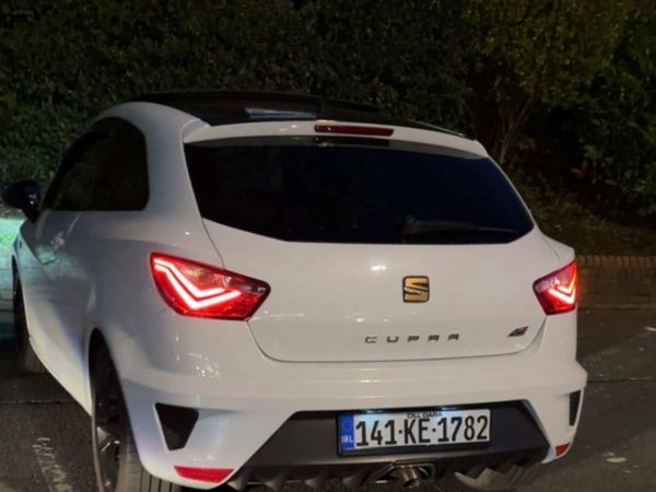 SEAT Ibiza MPV, Petrol, 2014, White