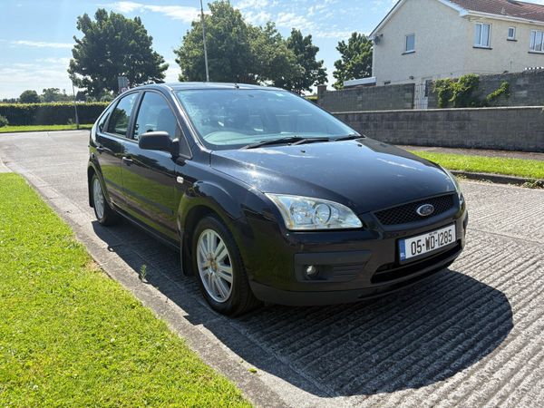 Ford Focus Hatchback, Petrol, 2005, Black