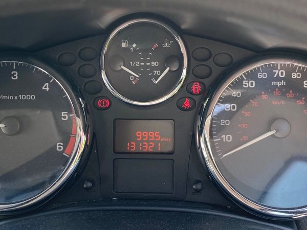 Peugeot 207 Hatchback, Diesel, 2009, Silver