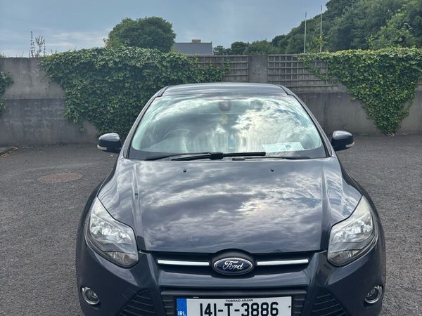 Ford Focus Hatchback, Diesel, 2014, Grey