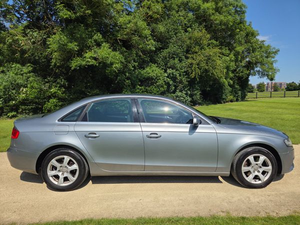 Audi A4 Saloon, Diesel, 2011, Grey