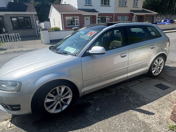 Audi A3 Hatchback, Diesel, 2011, Silver
