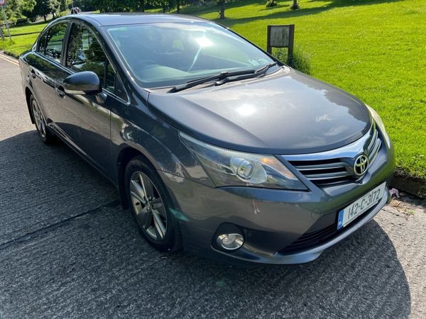 Toyota Avensis Saloon, Diesel, 2014, Grey